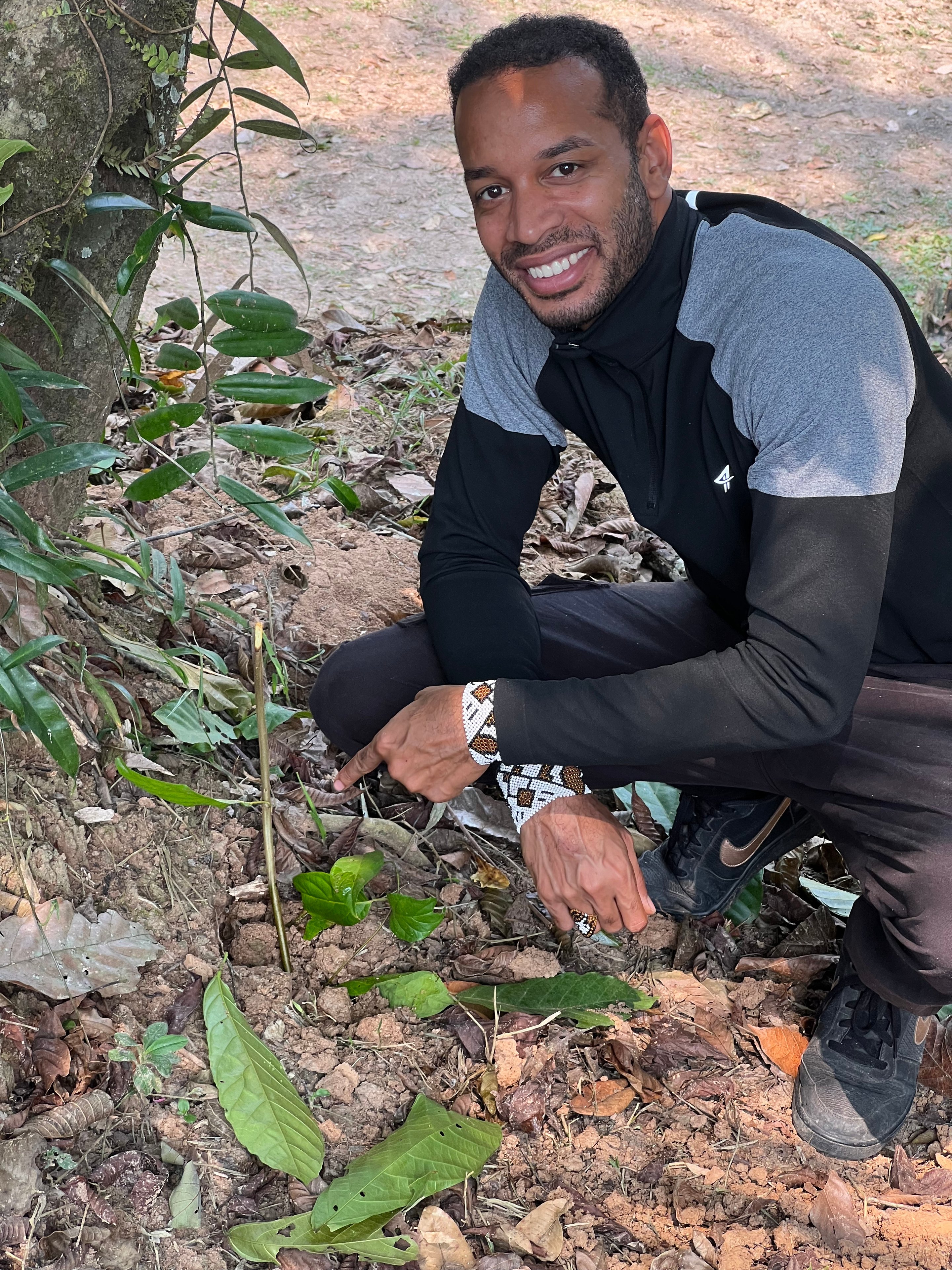 Dominic Henry im Naturkontext